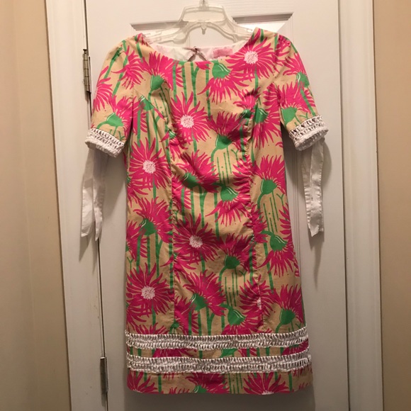 Lilly Pulitzer Dresses & Skirts - Lilly Pulitzer Fiesta dress
